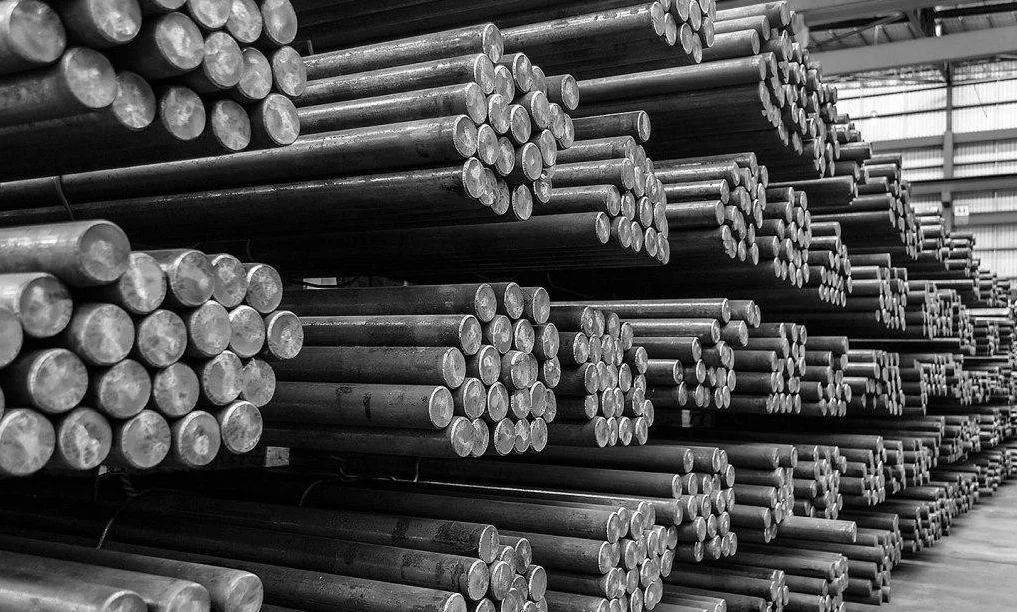 Hot Rolled Round Bar Steel ASTM 4140 42CrMo4 Wear Resistance Machinability Customized Size Carbon Round Bar