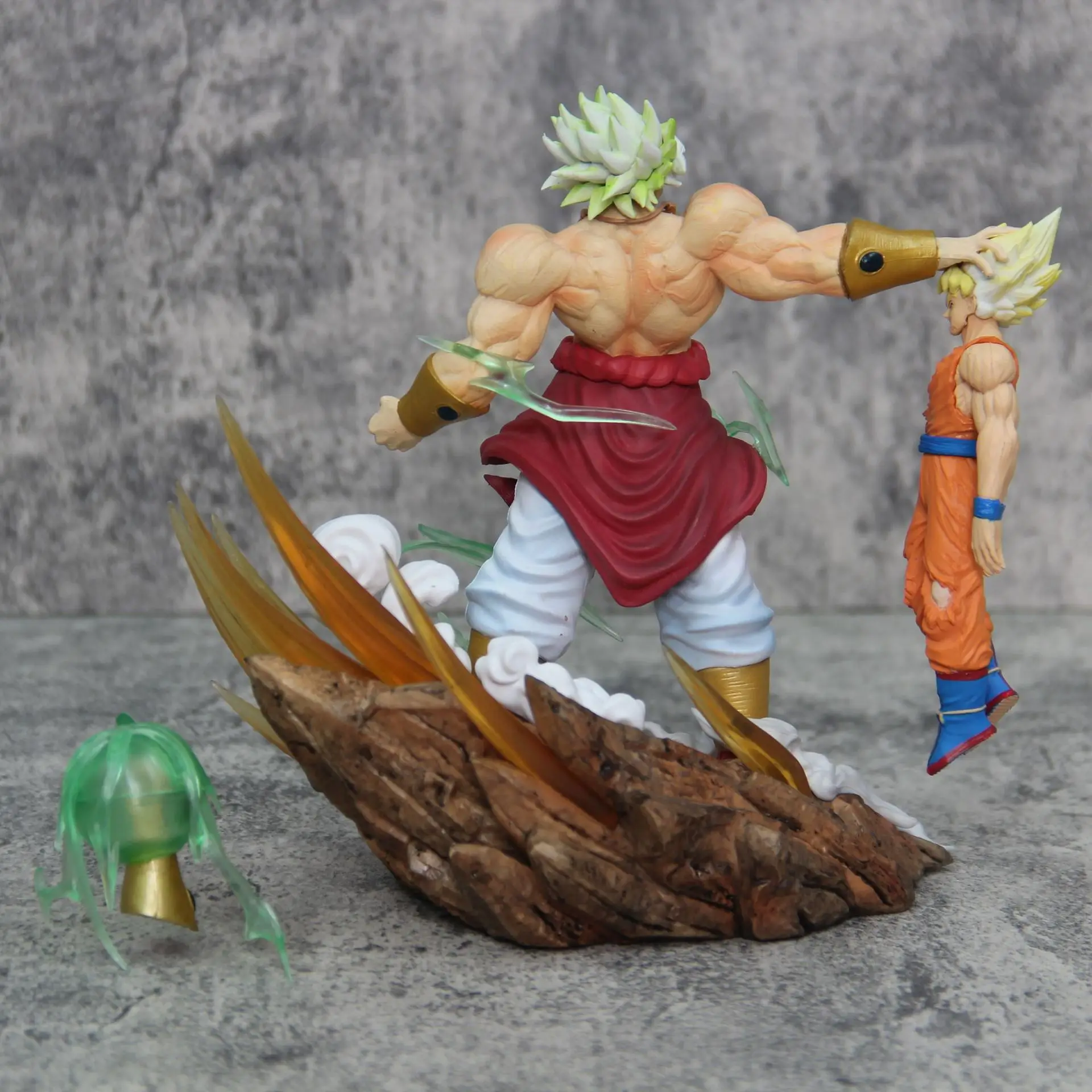 High Quality Dragoned Ball 18cm Broli VS Son Goku Anime Figure Figurine Super Saiyan Statue Collection Model Toy