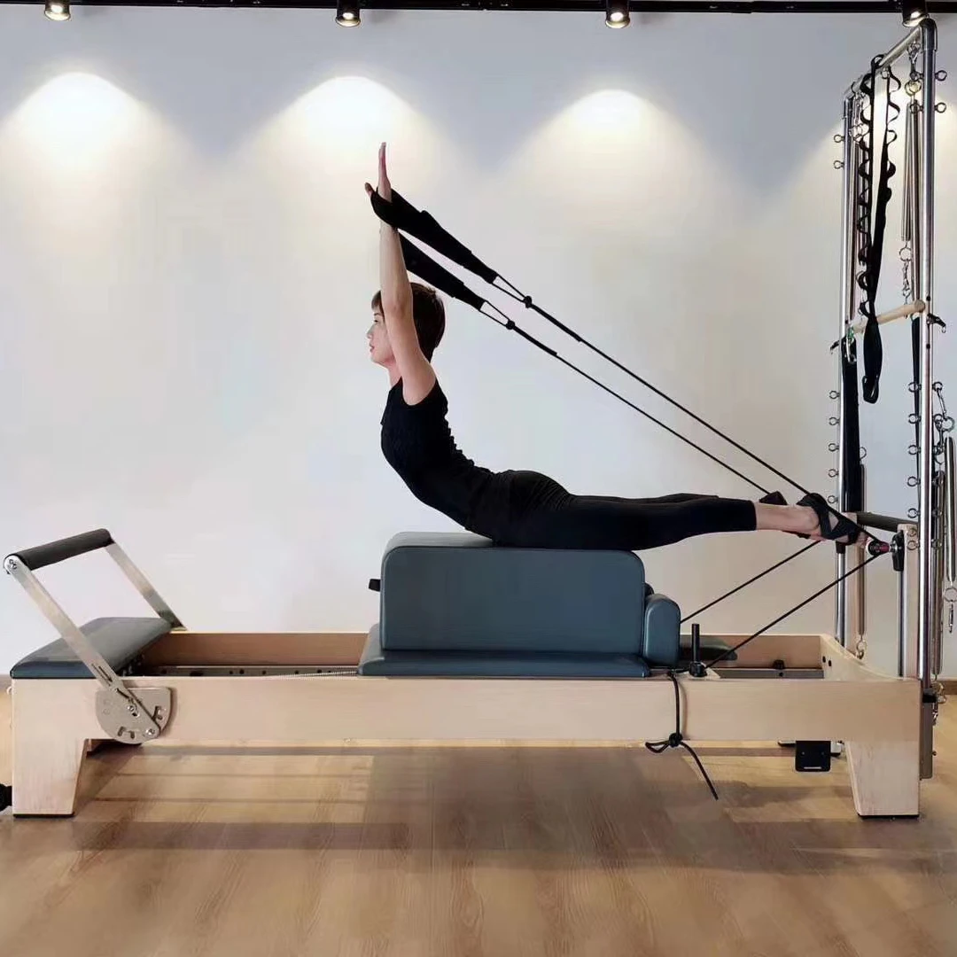 Aluminum/Wood Pilates Reformer with Half Trapeze Pilates Reformers with Tower Pilates Cadillac