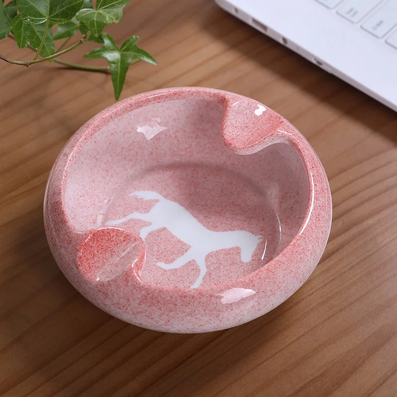 Бесплатный образец Лидер продаж 2 слота глянцевая керамическая пепельница в современном стиле красочные прочные бездымные Бытовые аксессуары для курения