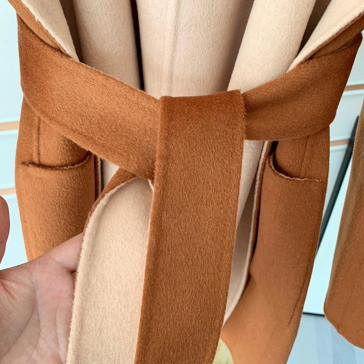 High Quality Merino Wool  100s Baby Lambswool Woolen Fabric Style Pattern Coats  Weight Material