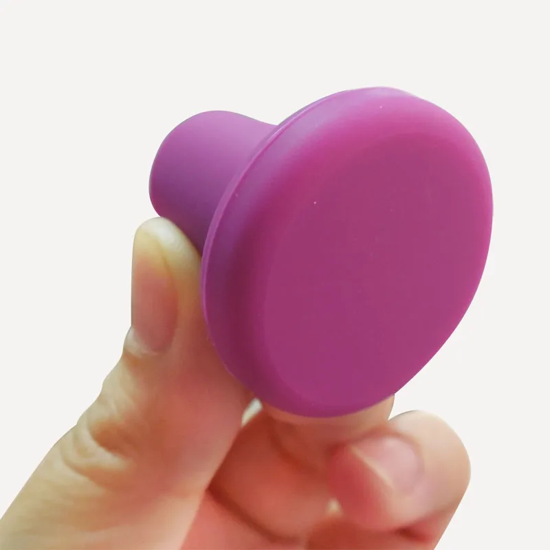 Custom Logo Reusable Food Grade  Silicone Wine Bottle Stopper for Home Hotel Bar