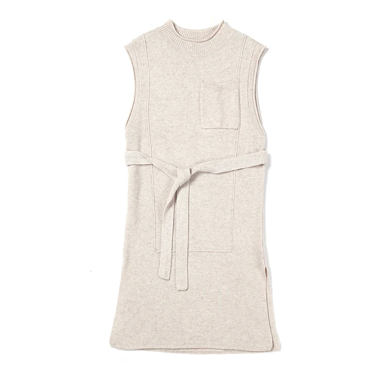 Hem collar sleeveless full dress cream