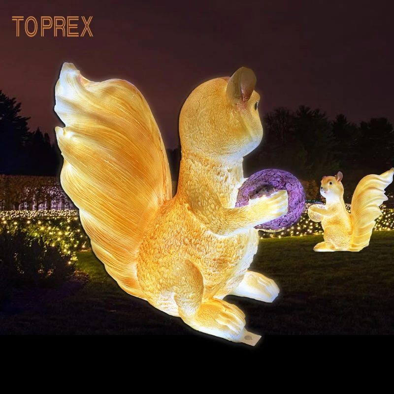 2020 new designs home garden decoration life size resin animal squirrel statue lighting
