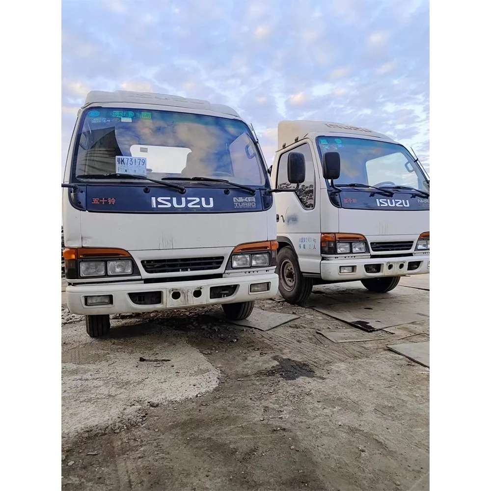 Used 4*2 Truck for Isuzu NKR 4JB1T