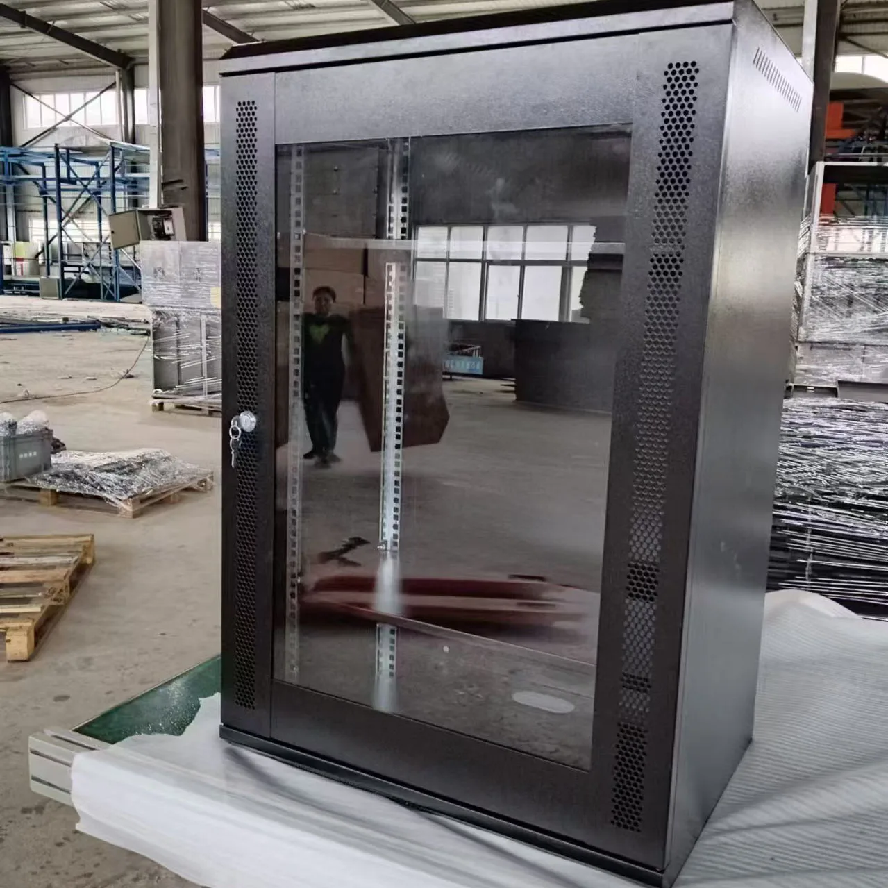 Network cctv Server rack cabinet Wall mounted CCTV project metal network rack Metal Chassis