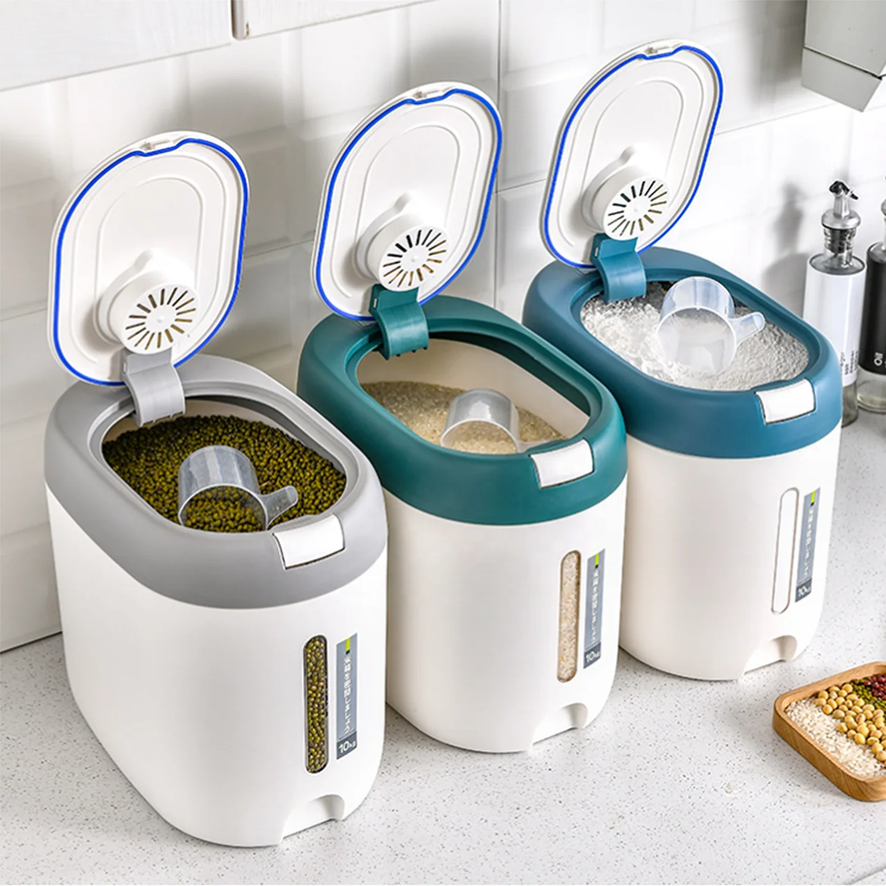 Wholesale 10KG Kitchen Plastic storage container Moisture-Proof Insect-Proof Airtight Rice Bin Food Storage Container