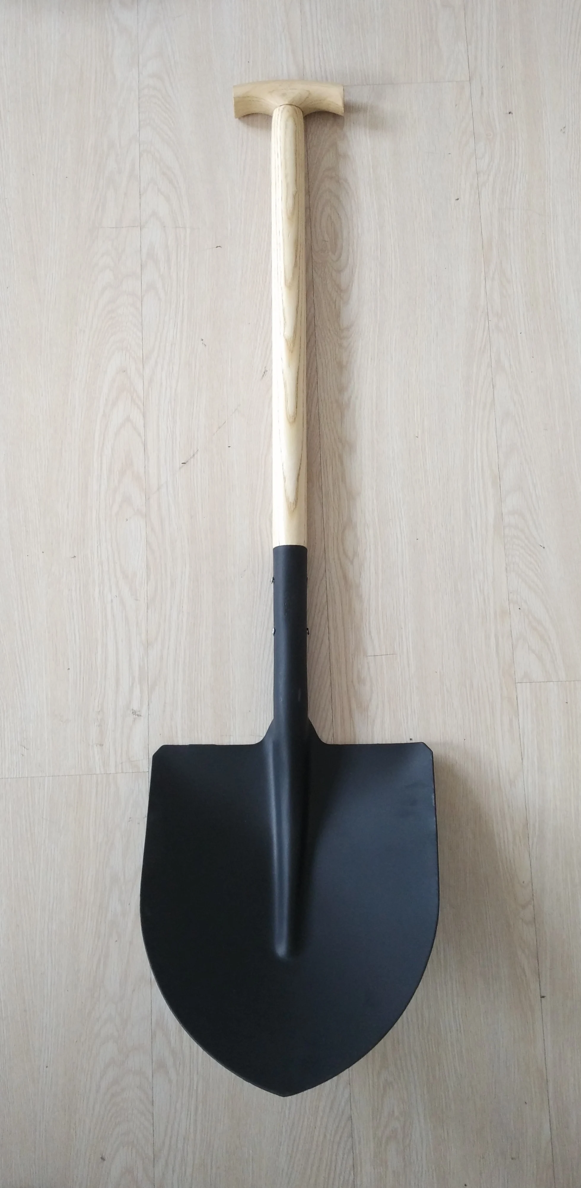Garden Shovels Spain type shovel with wooden Y handle Wholesale Tools Carbon Steel Tree Garden Digging Spade Shovel