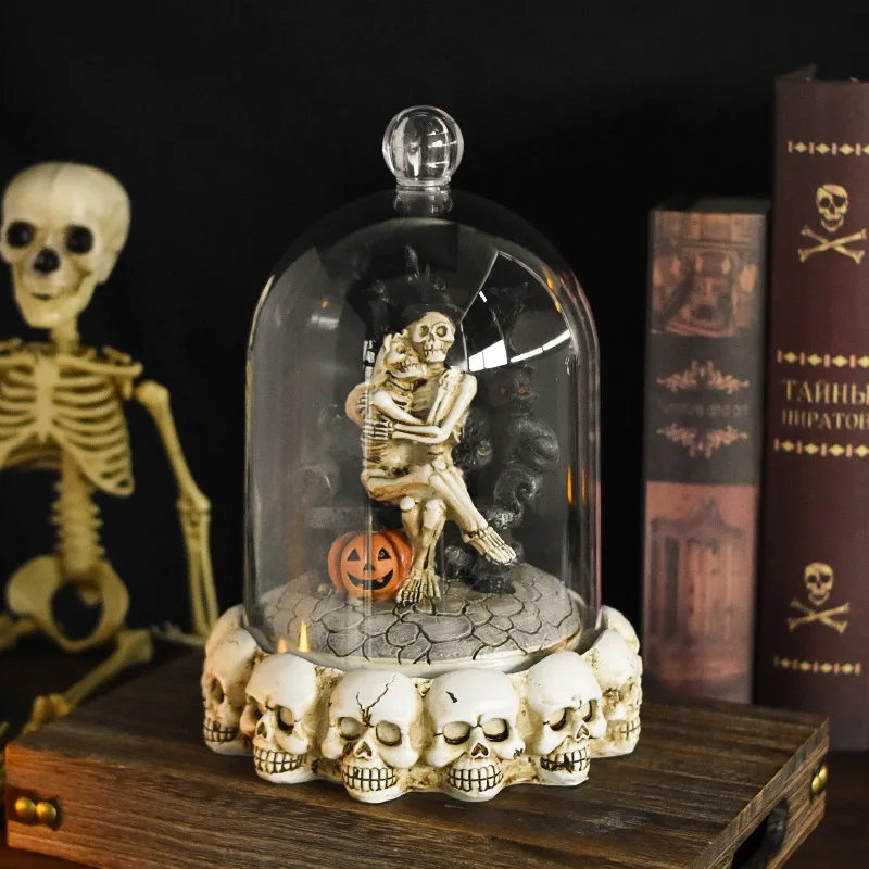 Hot Selling Custom Resin Crafts Figurines Glass Balls For Halloween Holiday Figurine Resin Crafts