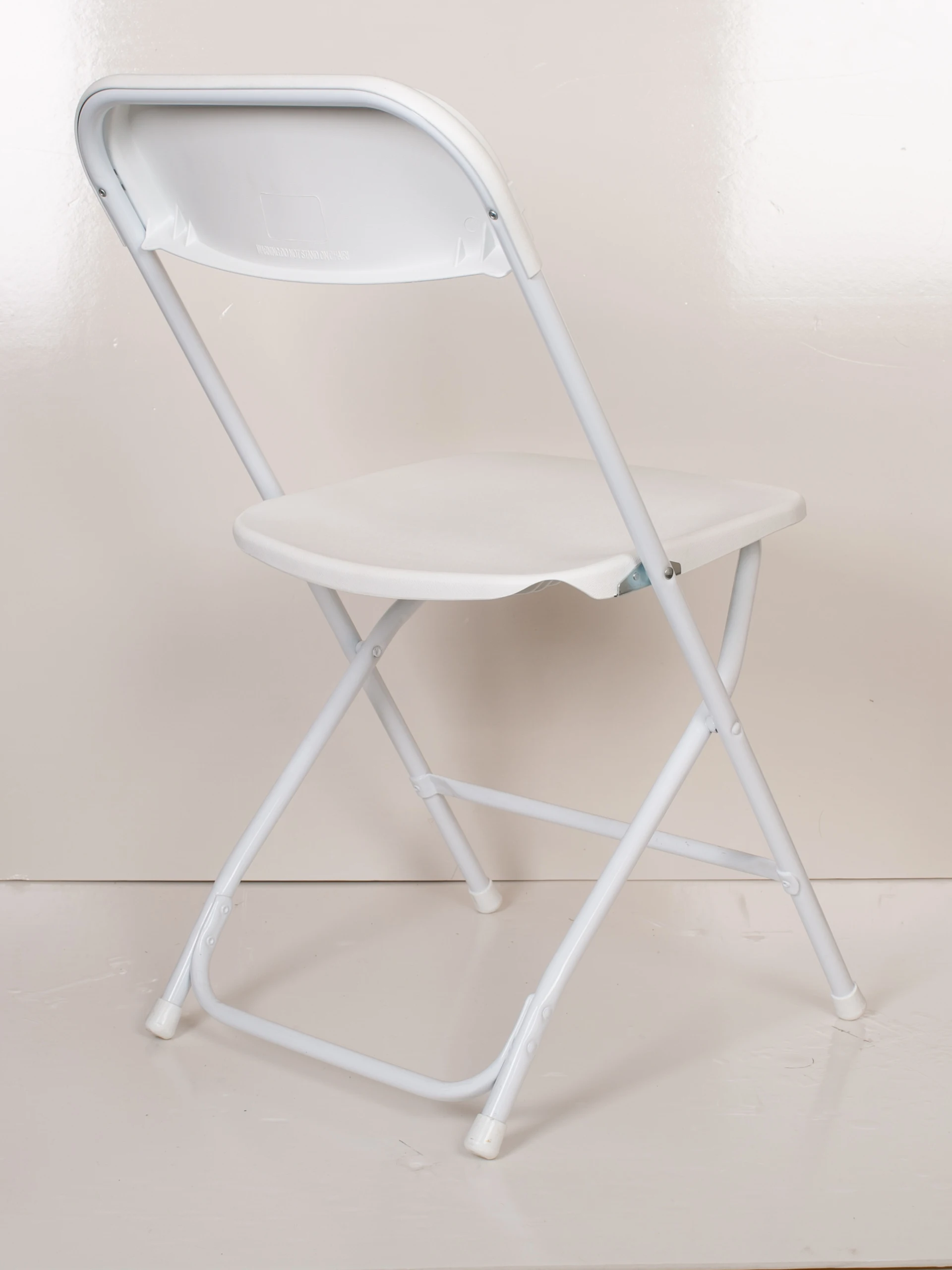 Wholesale Plastic Garden Chairs Dining Restaurant White Foldable Chairs for Events Lightweight Folding Camping Chair For Event