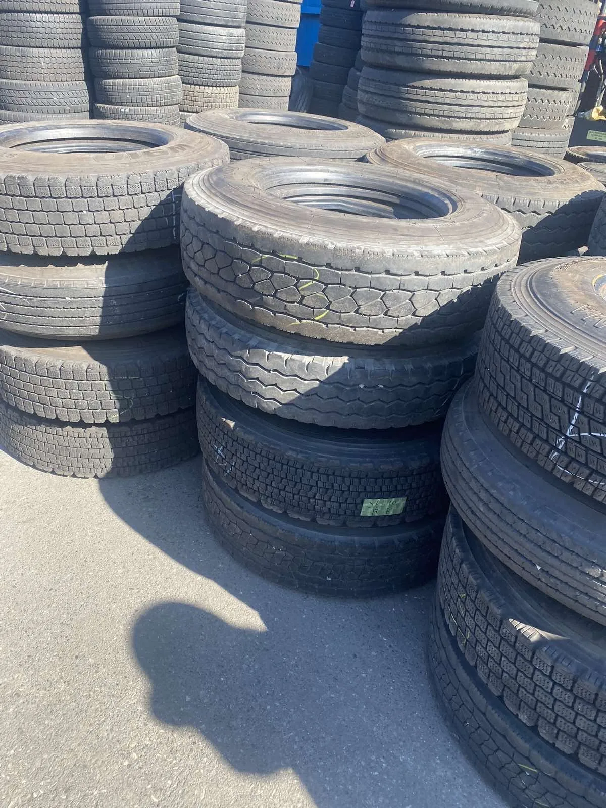 Wholesale Japan used tires by containers suitable for various types