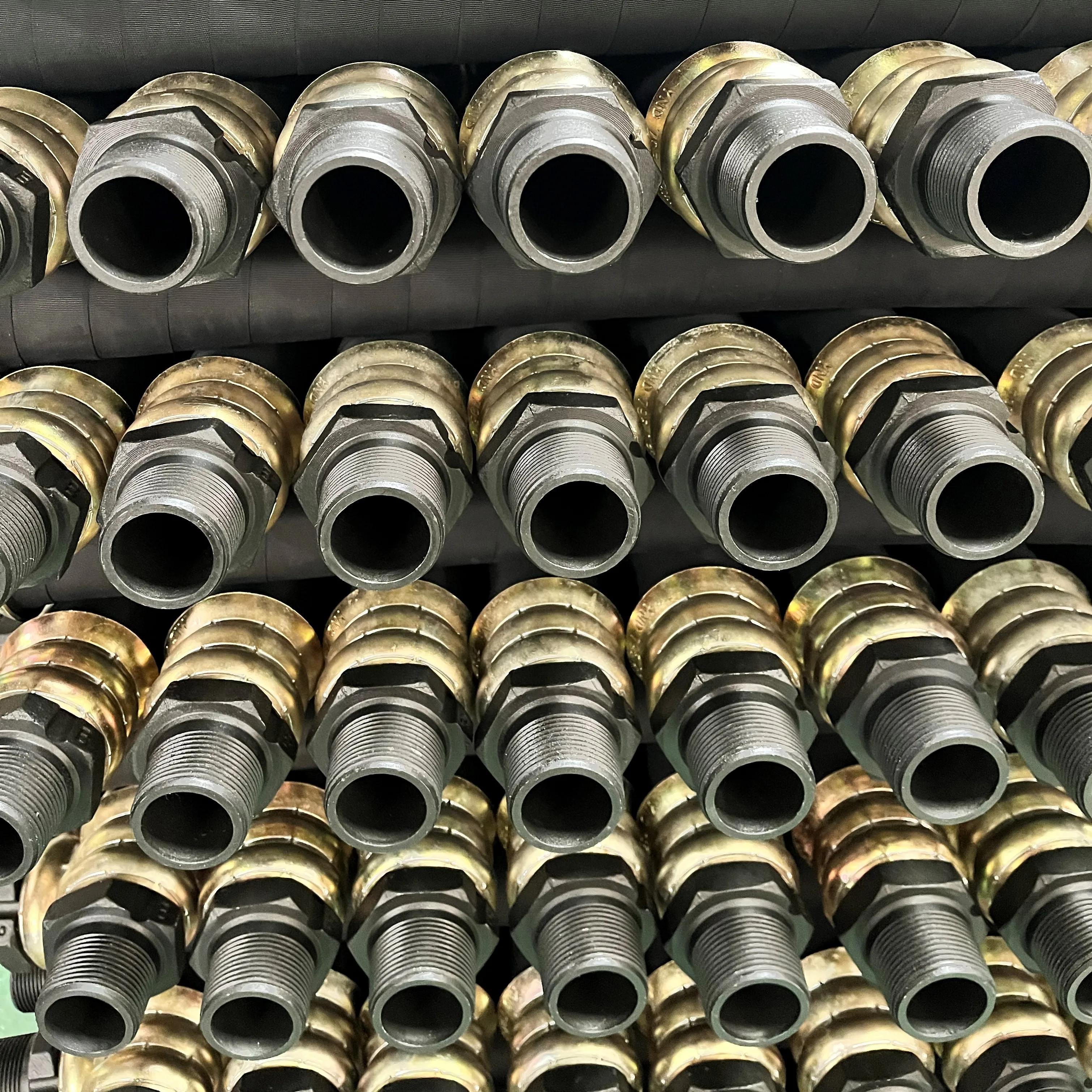 По заказу клиента, мясляный резиновый шланг поезд и железнодорожный воздуха тормозной шланг сборка