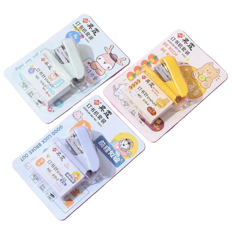 New style Wholesale office portable labor-saving mini small stapler stapler for students