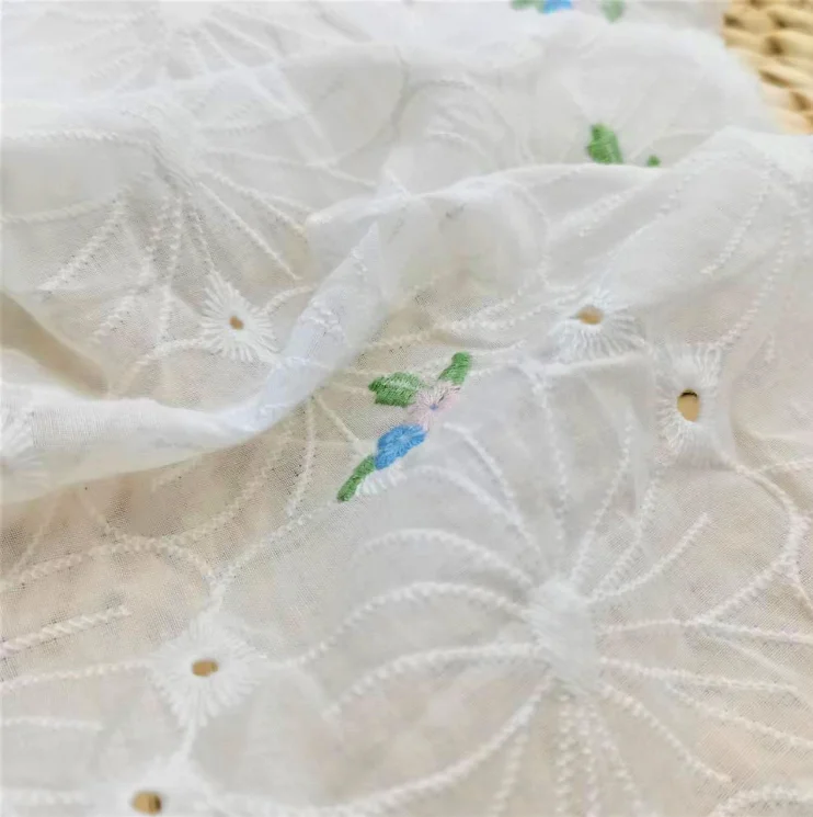 Hot selling beautiful design white color 100% cotton breathable Embroidered Fabric