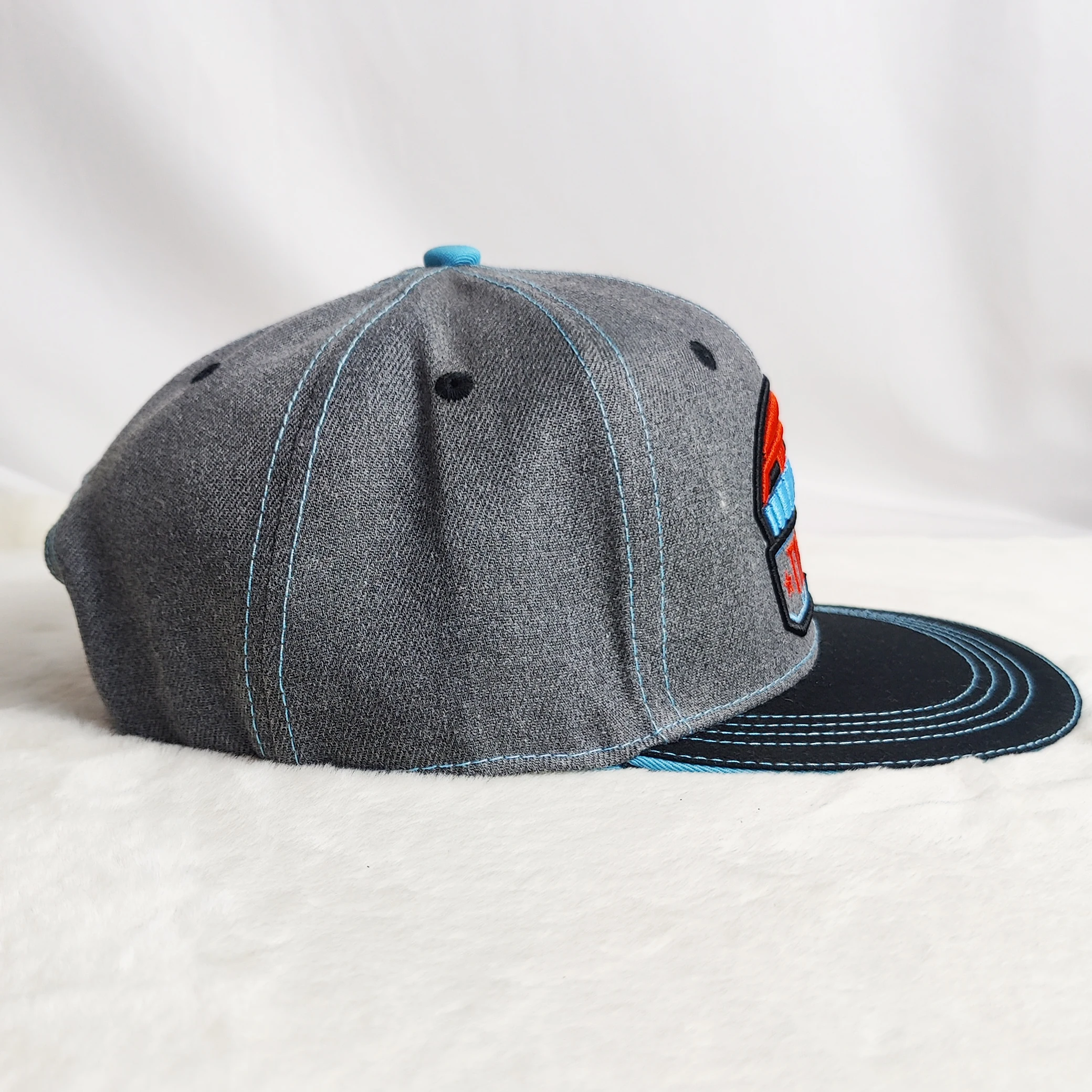 Vintage Custom Men High Quality 6 Panel Heather Grey 100% Wool Acrylic 3D Puff Embroidery Logo XL size Snapback Cap