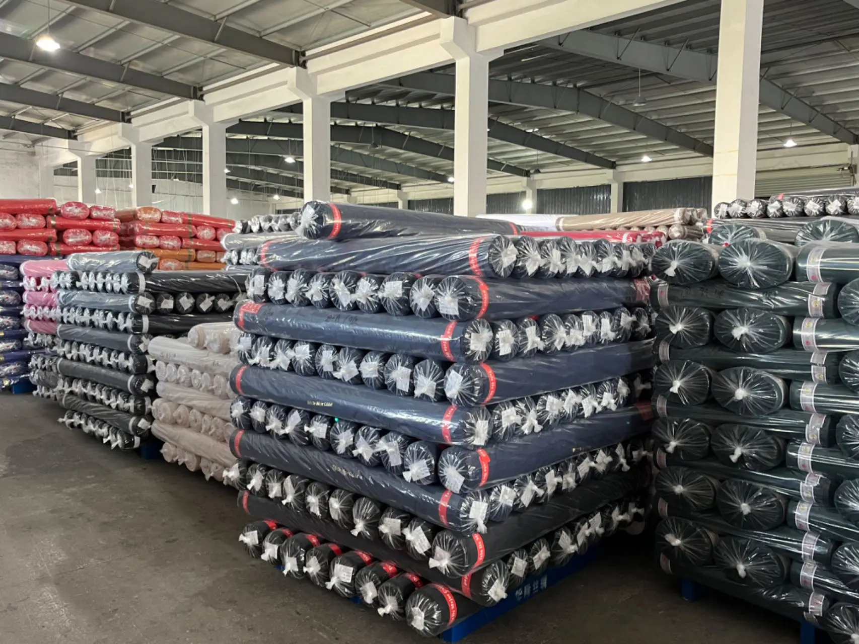 Factory direct processing low-cost shipment of 100% polyester Oxford waterproof PA coating for bags and tents