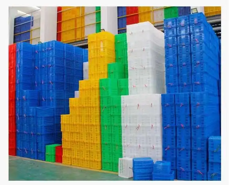 China Made Solid Nestable Stackable Storage Moving Container / Plastic Crates For Fish / Seafood Storage