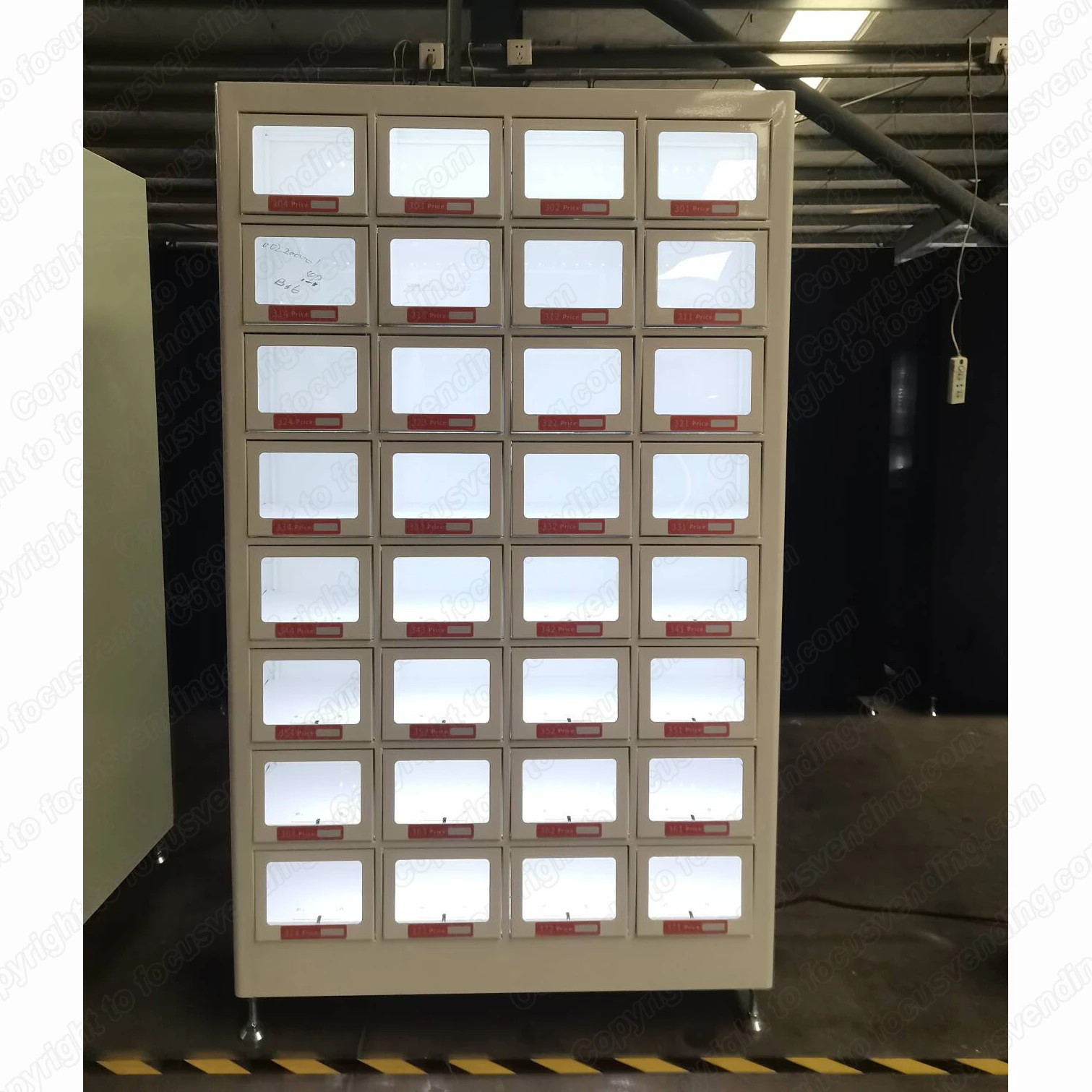 Focusvend adult toy hygienic products locker vending machine auto locker self-service