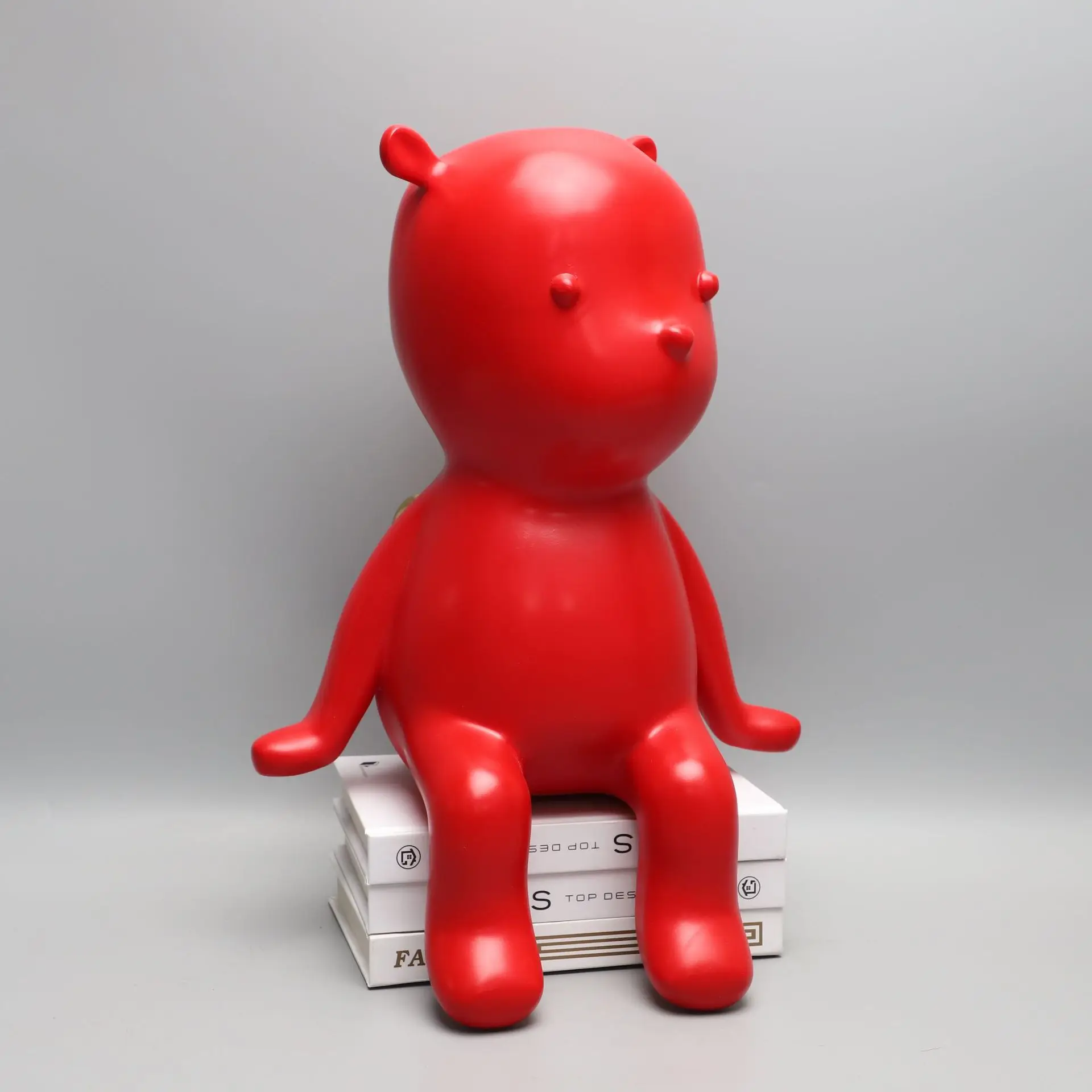 Custom Resin Crafts Red Winged Bear Sculpture Home Decoration Wedding Valentines Day Present Resin Bear