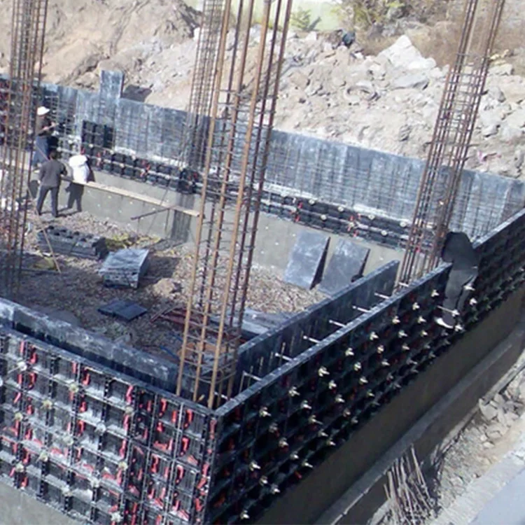 Пластиковая опалубка для бетона