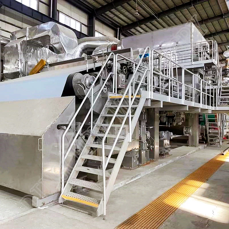 Формовочная машина для производства высококачественной тканевой бумаги с полумесяцем