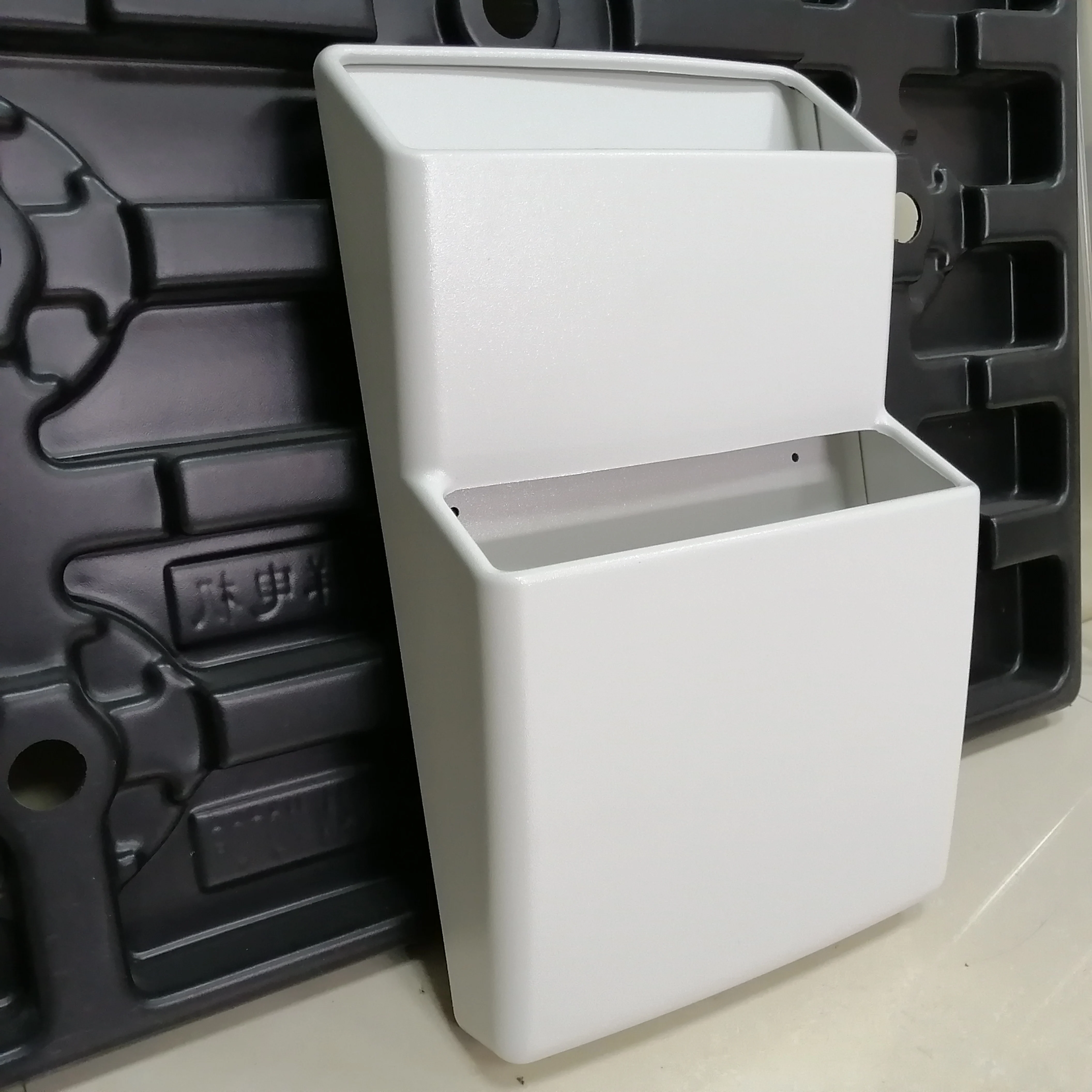 Custom  Plastic Airplane Magazine Showcase Retardant Light-weight Self-cleaning Thick Vacuum Forming Aviation Interior Parts