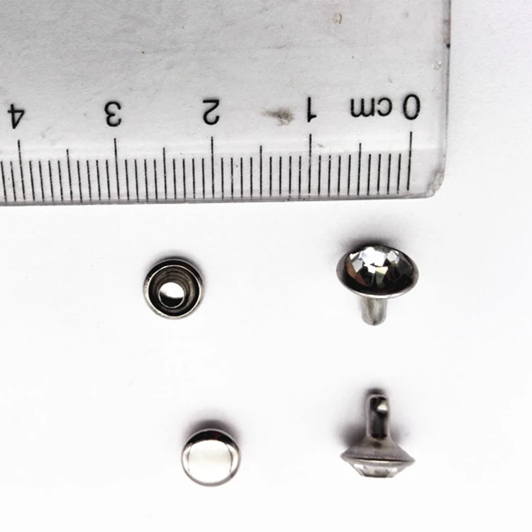 
Various Good Quality Custom Garment Rhinestone Rivet Closed End Buttons For Clothes 