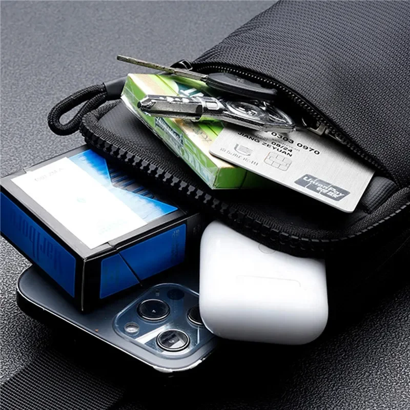 Bigger Size Factory Fashion Outdoor Sport Single Shoulder Waterproof Nylon Cross body Bag Travel Sling Chest Bags for Men Women