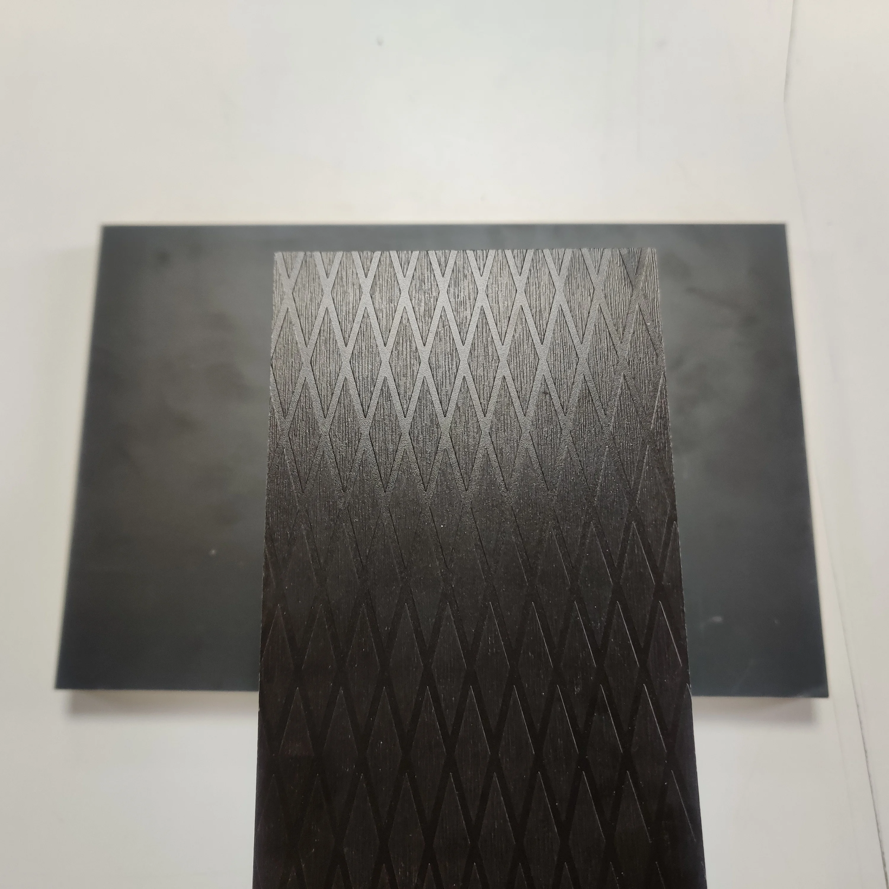 High Quality 1200X2400mm 18mm 4X8 Feet Film Faced Plywood Sheet for Construction