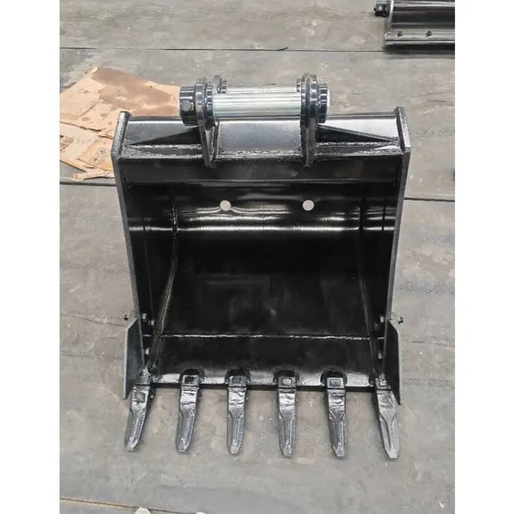5 Ton Excavator Standard Bucket Universal Digging Bucket with Teeth Wide 700mm