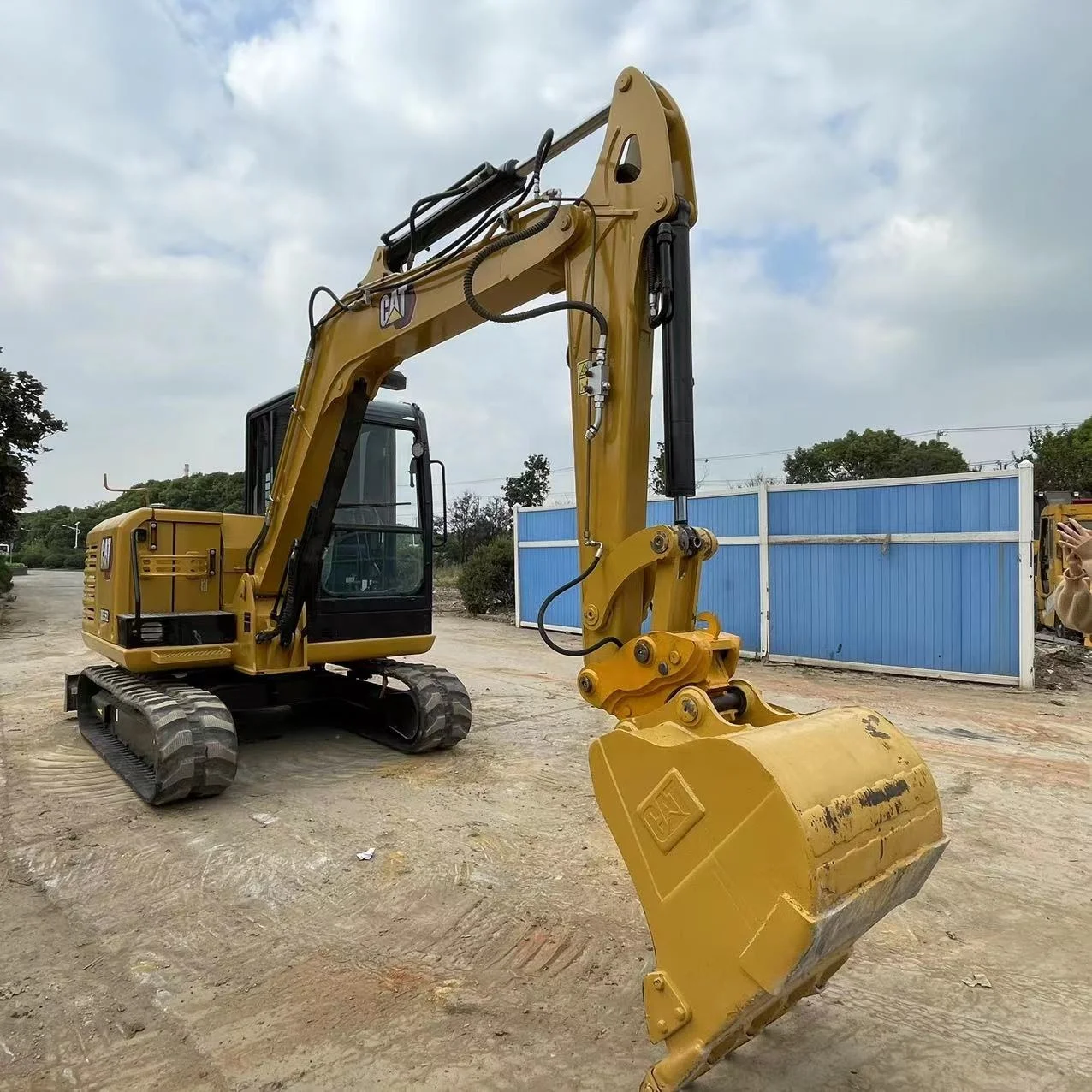 secondhand 5.5 ton cat 305.5 used crawler excavator caterpillar 305.5e2 small 305 306 307 308 e2 digger excavators