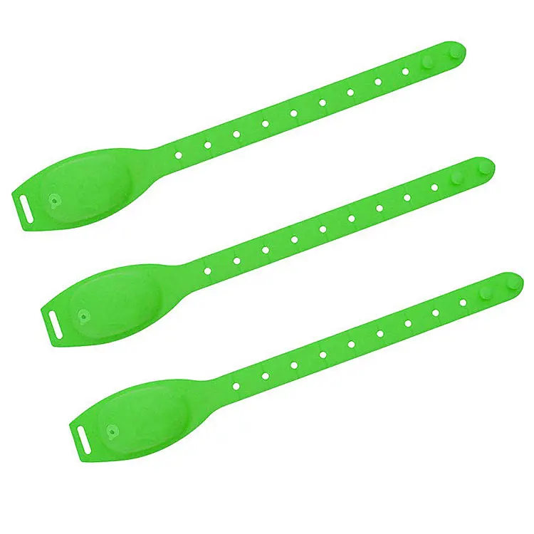 
Customized printed wearable silicone wristband hand sanitizer rubber bracelet with dispenser and refill bottle 