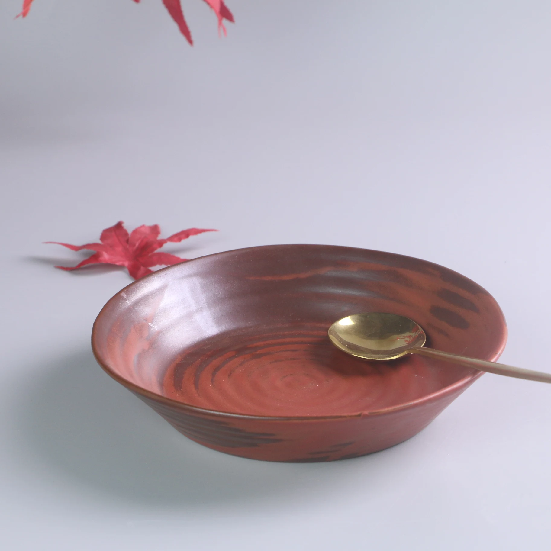 Nordic red 9 inch ceramic serving plate restaurant tableware lunch tray irregular soup dinner plate dinnerware wholesale