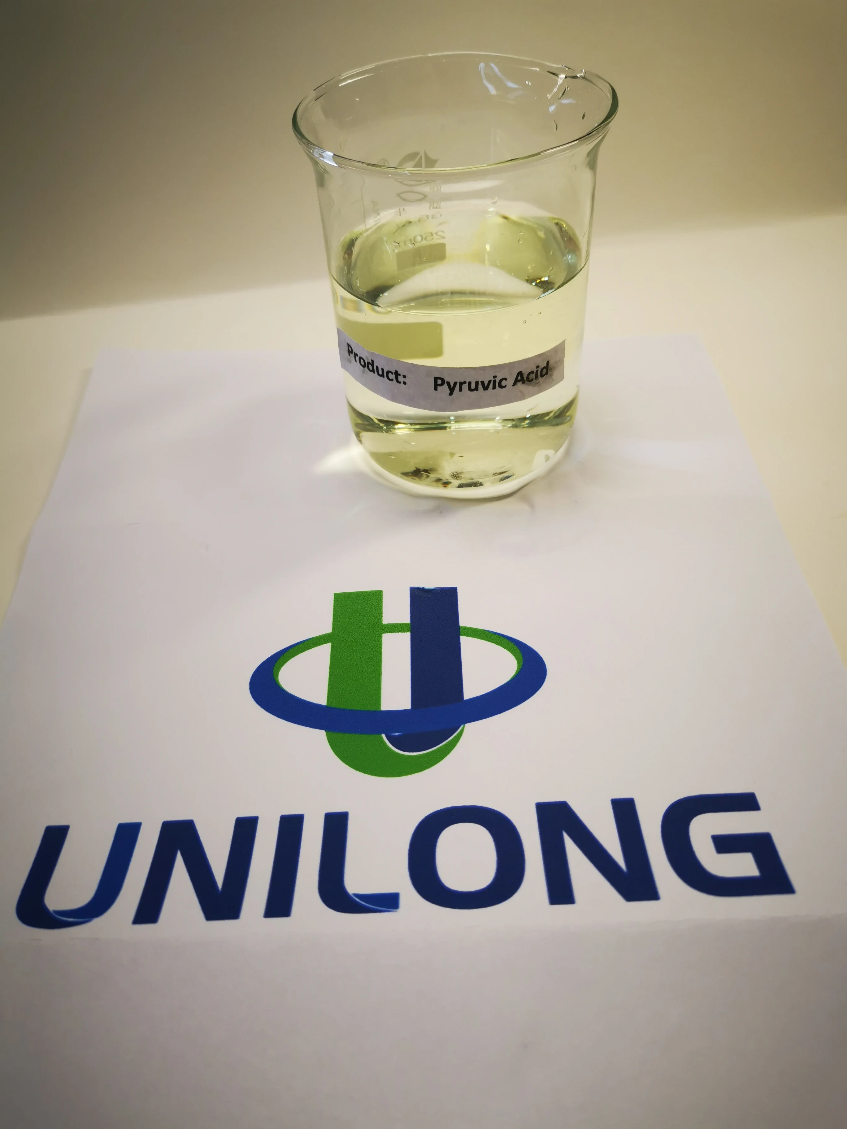 Low Price Light Yellow Transparent Liquid Pyruvic Acid CAS 127-17-3 C3H4O3