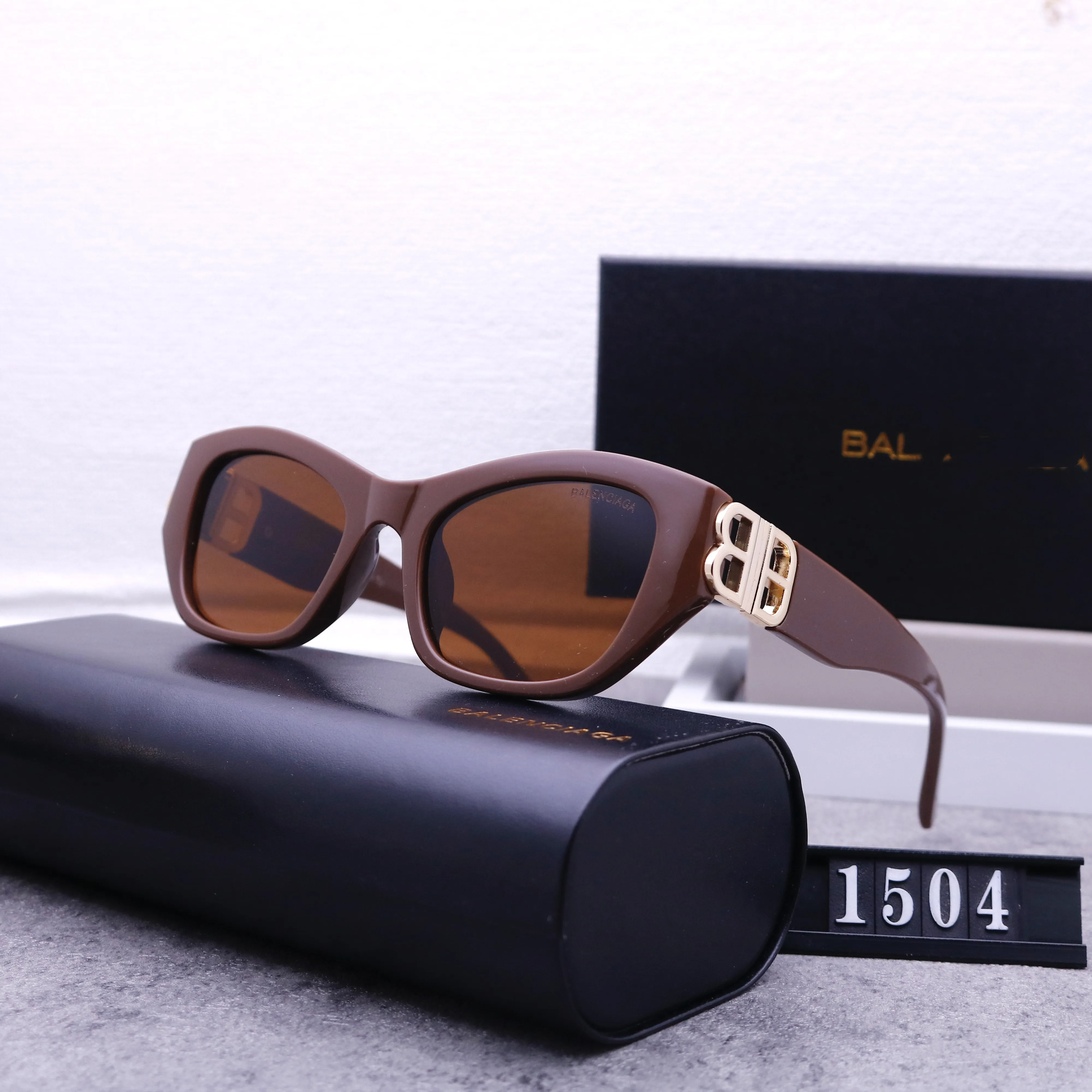 Wholesale Fashion Famous Designer Brand Shades Sunglasses