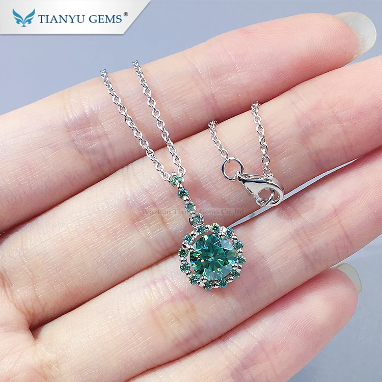 Tianyu Customized 14K 18K Solid White Gold Green Moissanite Diamond Pendant & Necklace