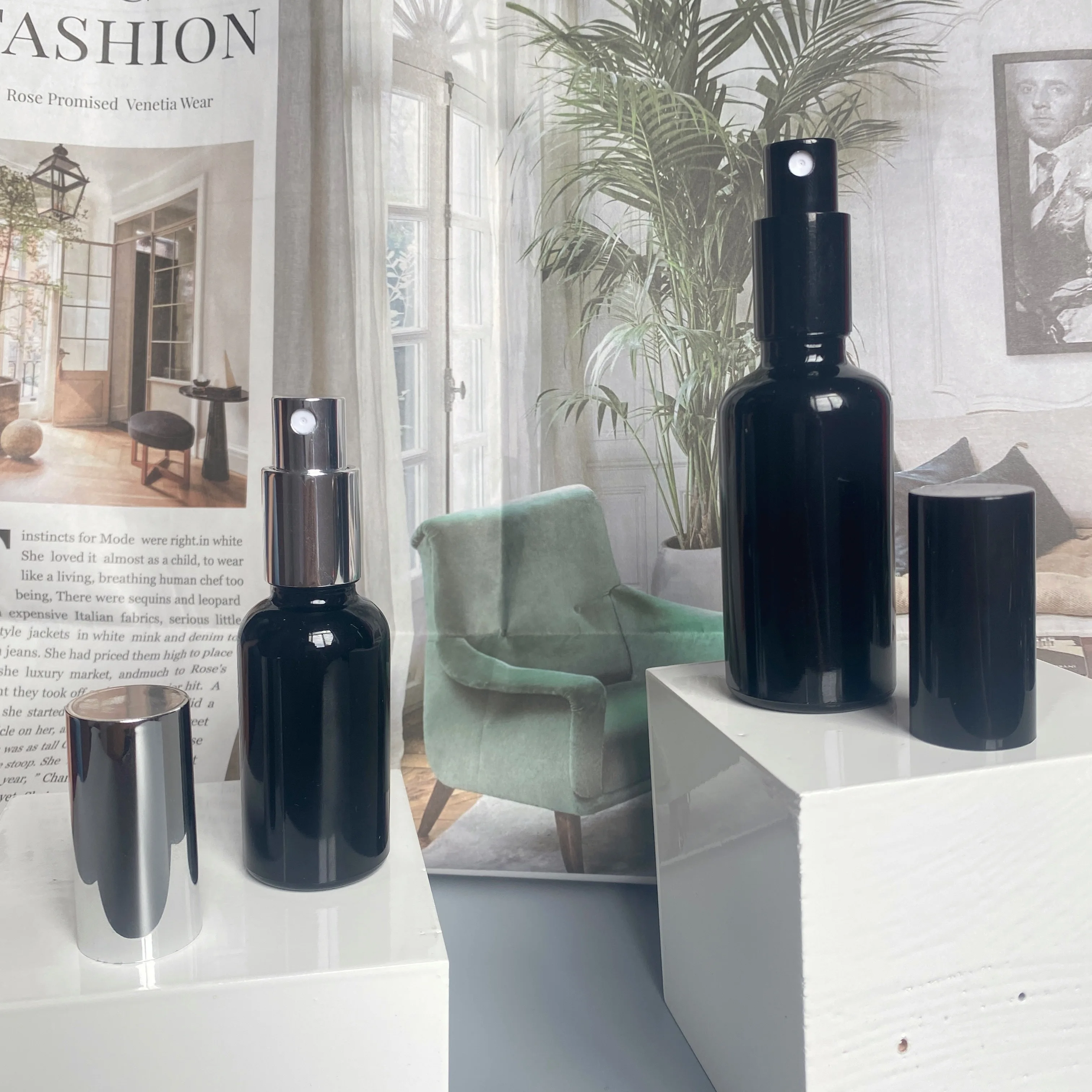 15ml 30ml 50ml 100ml empty black and frosted black Boston Glass Perfume mist spray bottle