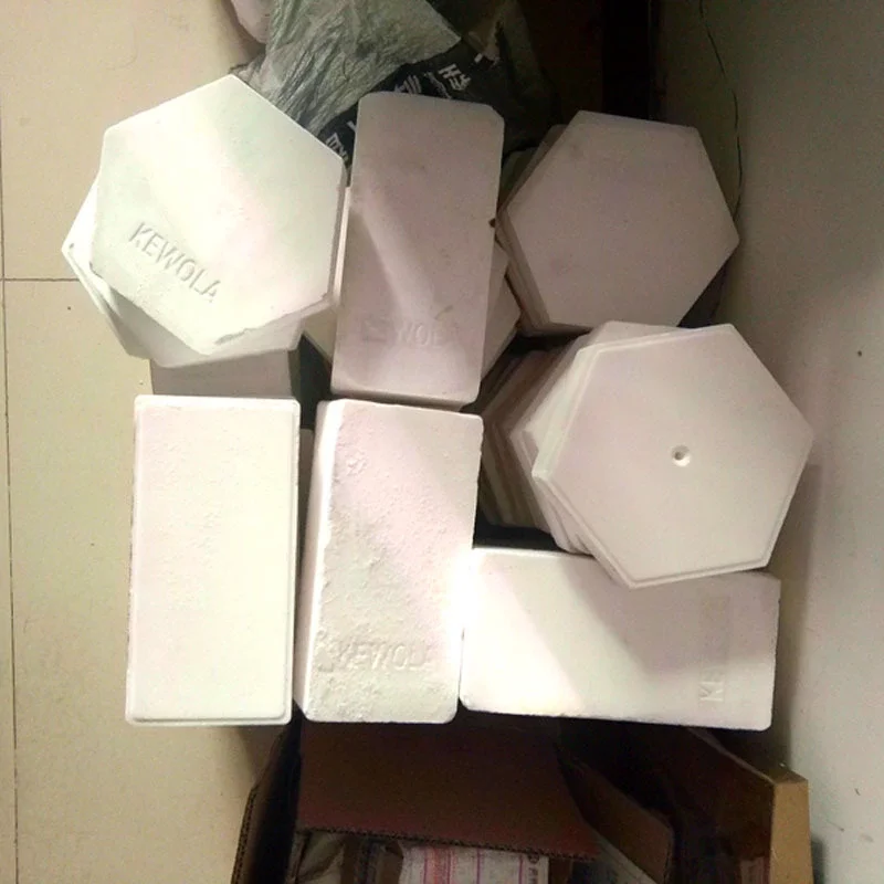 produce 5KG 10KG Cattle Feed Salt Mineral licking Block Making Hydraulic Press Machine