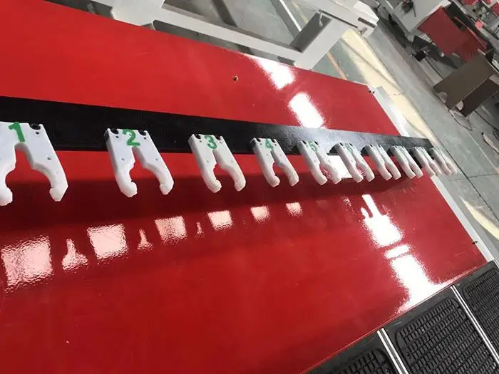 Китай экономичная модель машина для резки древесины/CNC набор деревянного машинного оборудования