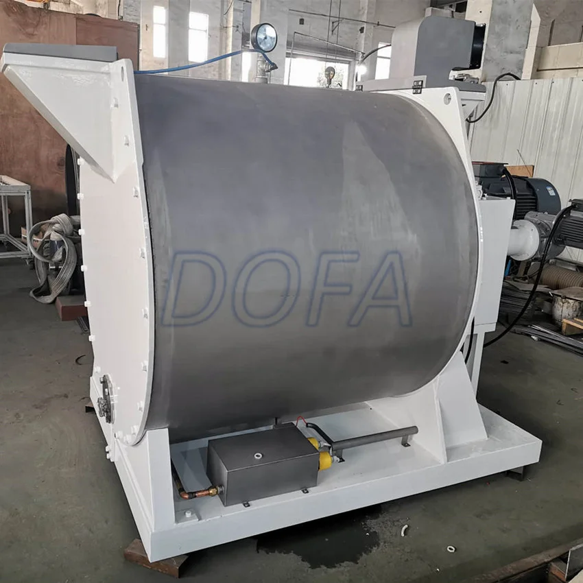High Cost Performance Chocolate Refiner Electric Cocoa Bean Grinder Machine