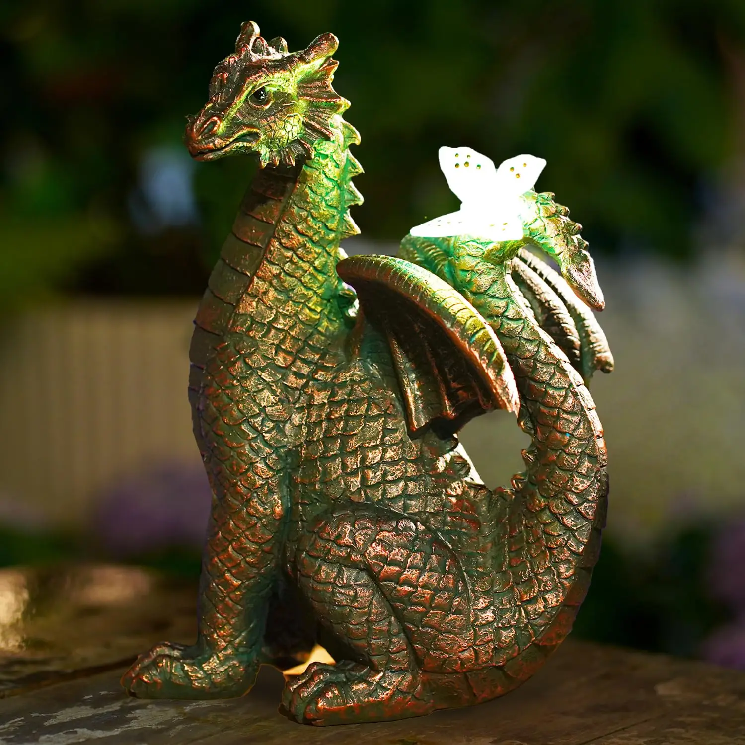 Resin Dragon Statue with LED Lights Solar Garden Decoration for Home and Lawn Sculpture Ornament for Outdoor Space