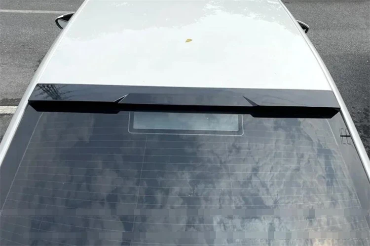For Skoda Octavia roof spoiler 2016-2020 Octavia roof spoiler ABS plastic Rear Spoiler