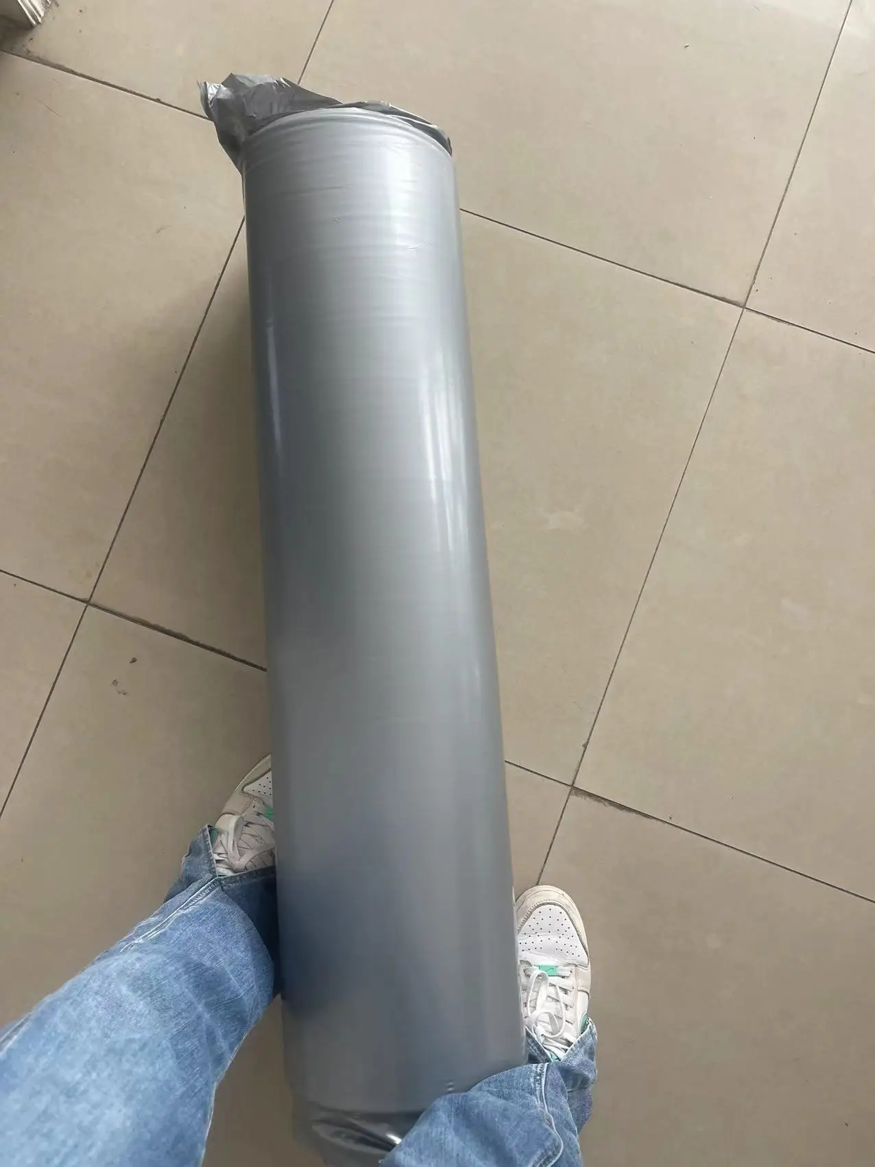 Cozy Comfort for Cats and Dogs: Premium Pet Cooling Beds