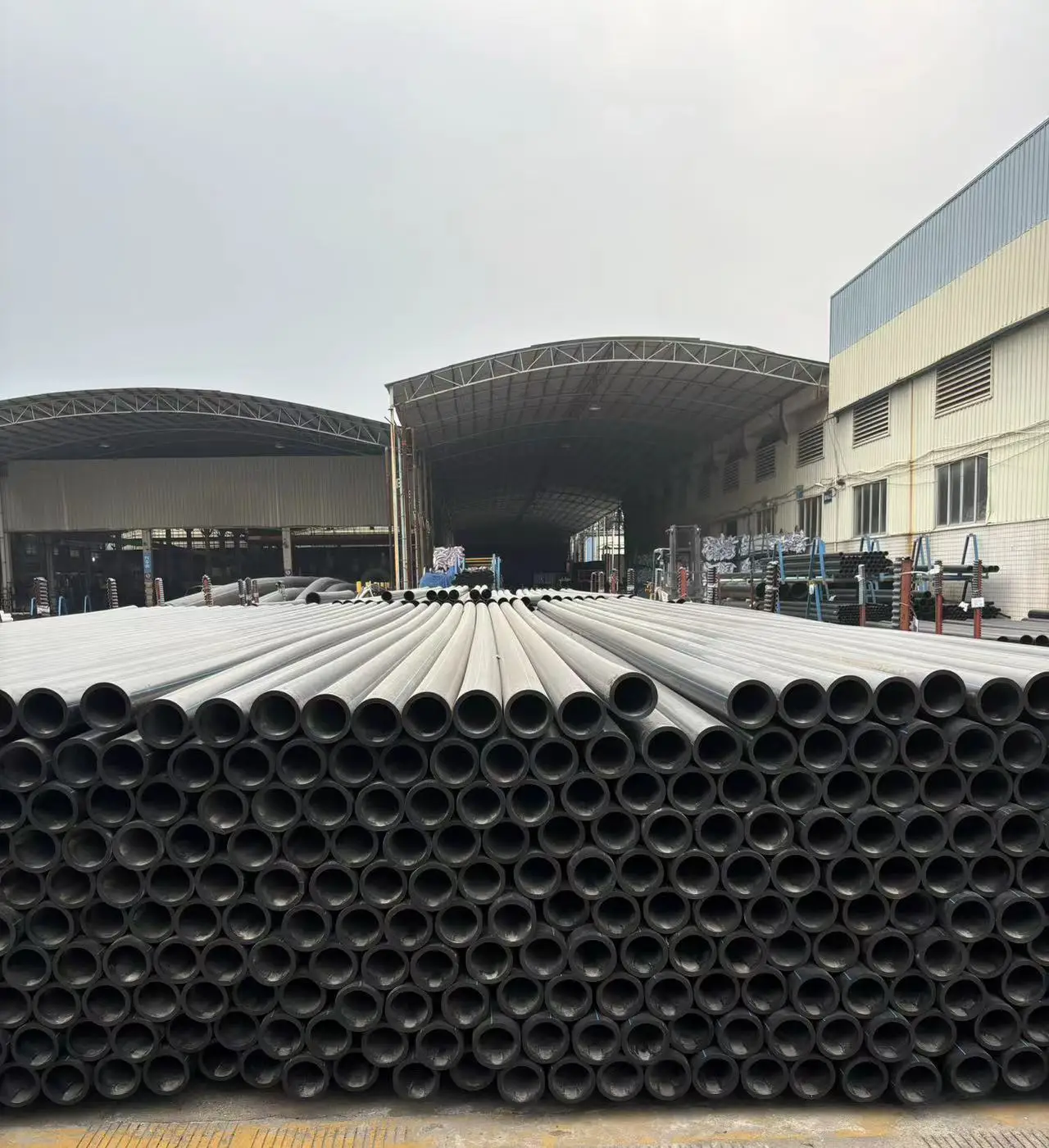 Оптовая продажа трубы высокого давления UPVC ASTM D1785 SCH40 со скошенным концом для водоснабжения