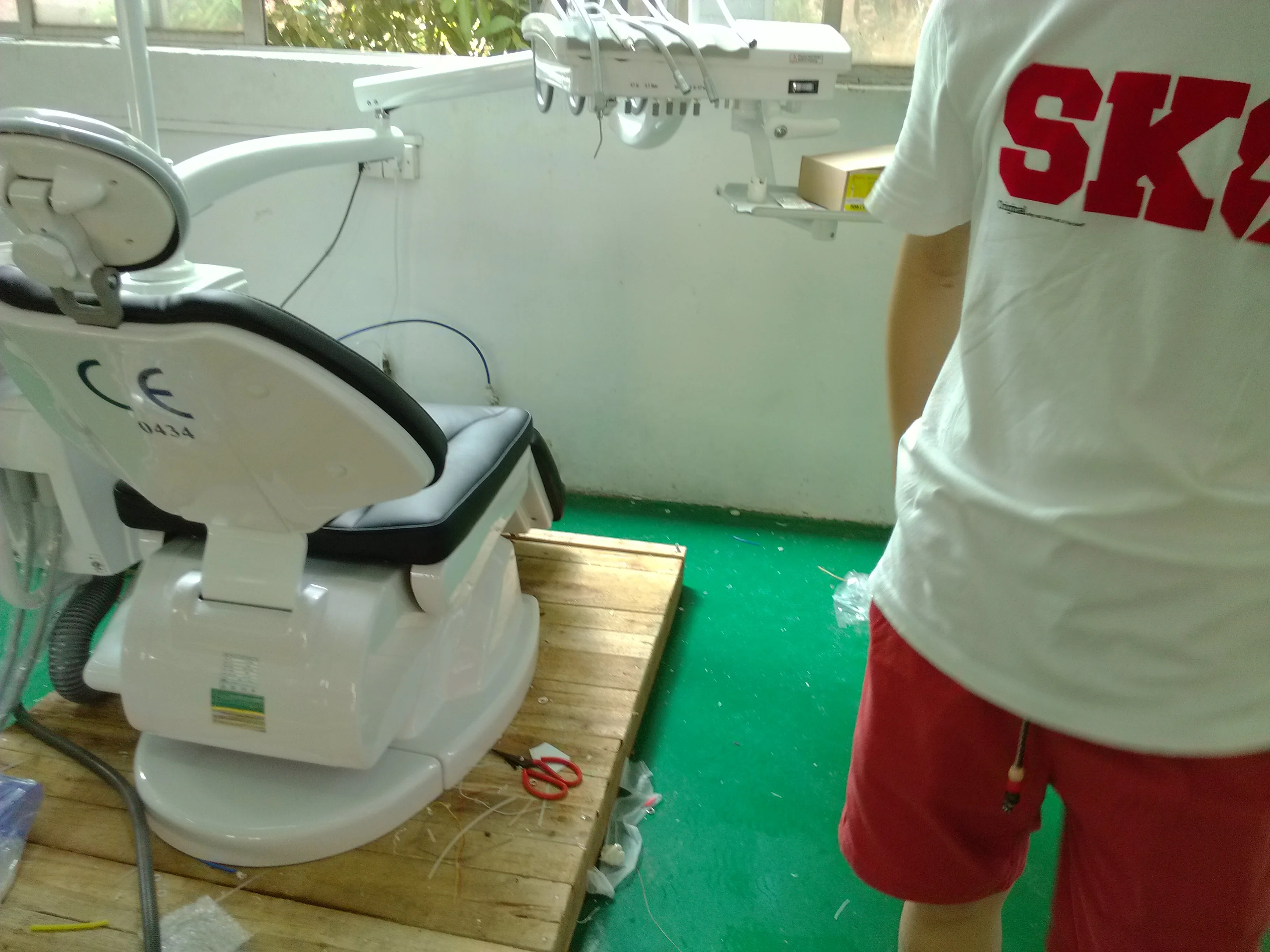 Fona dental chair Folding Dental Chair Unit Dentist Chair with dental suction and air compressor