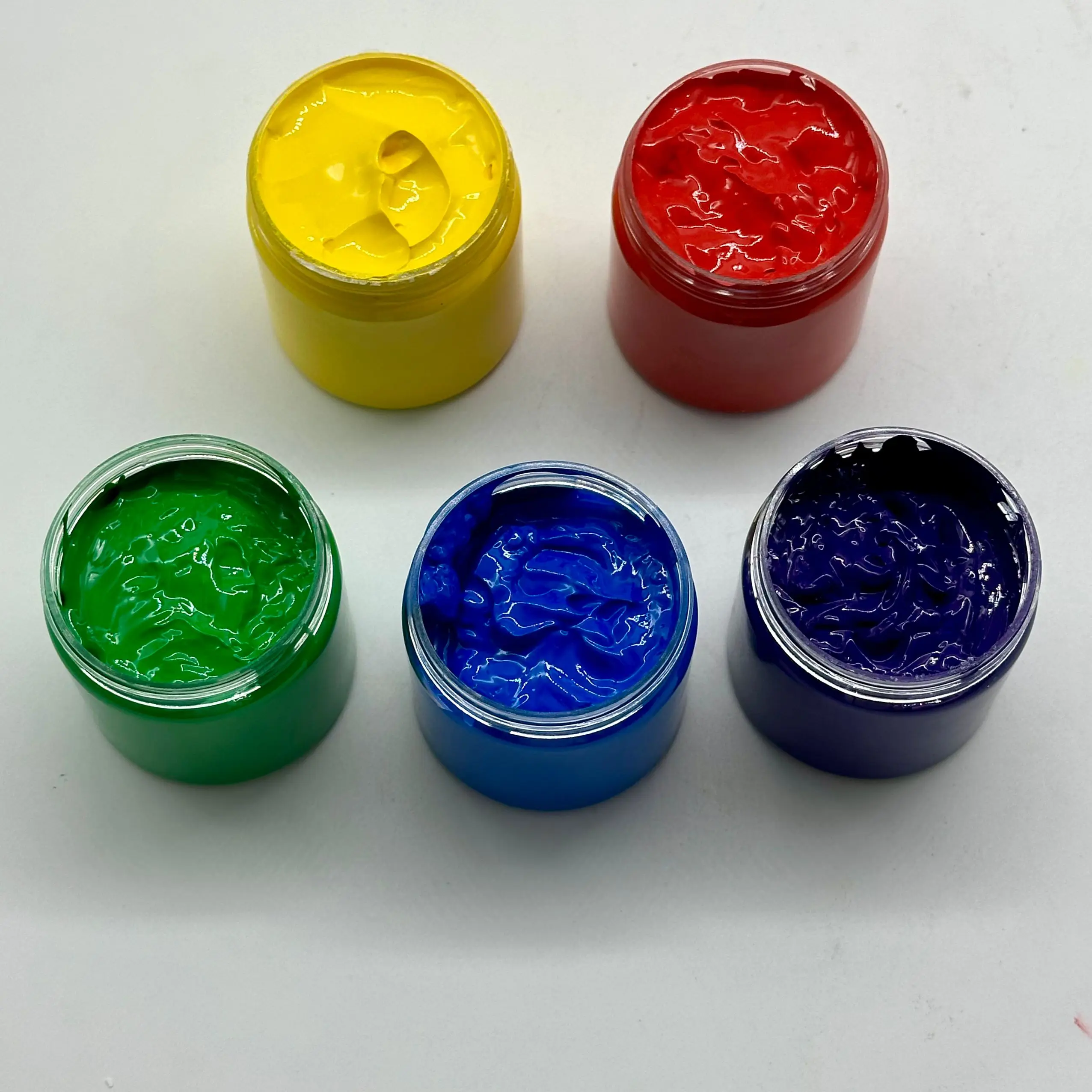 High Quality Water-Based Acrylic Paint Customized Colors 100ml High Glossiness High CoverageAcrylic Paint for Artists