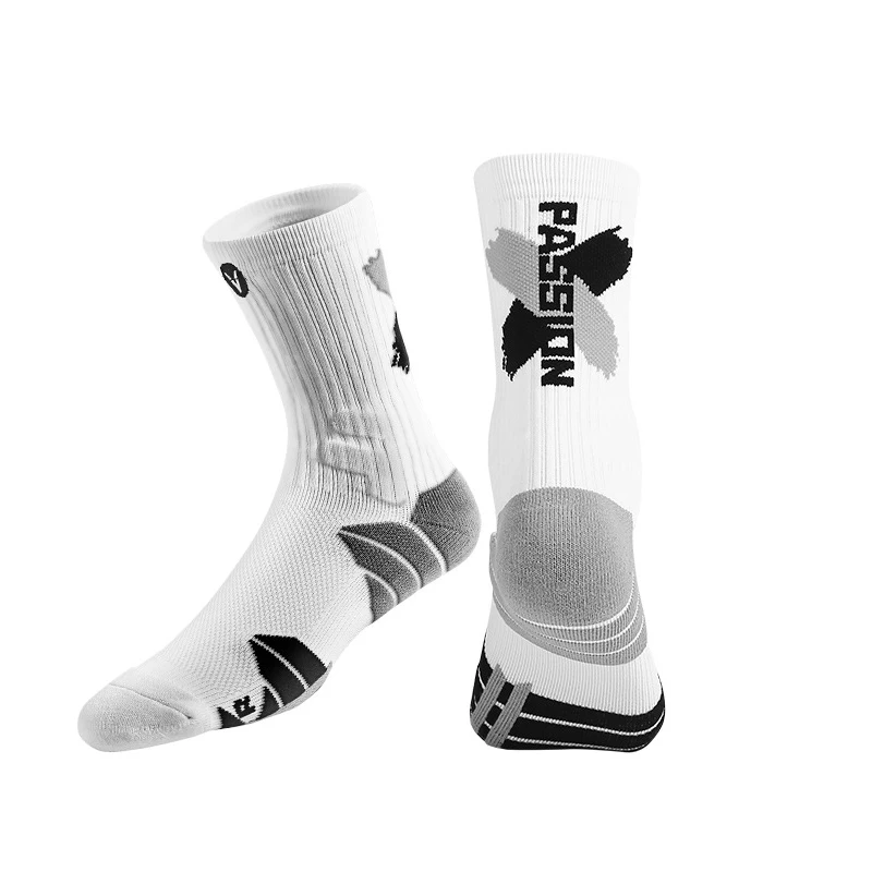 New design custom letter logo sport socks manufacturer