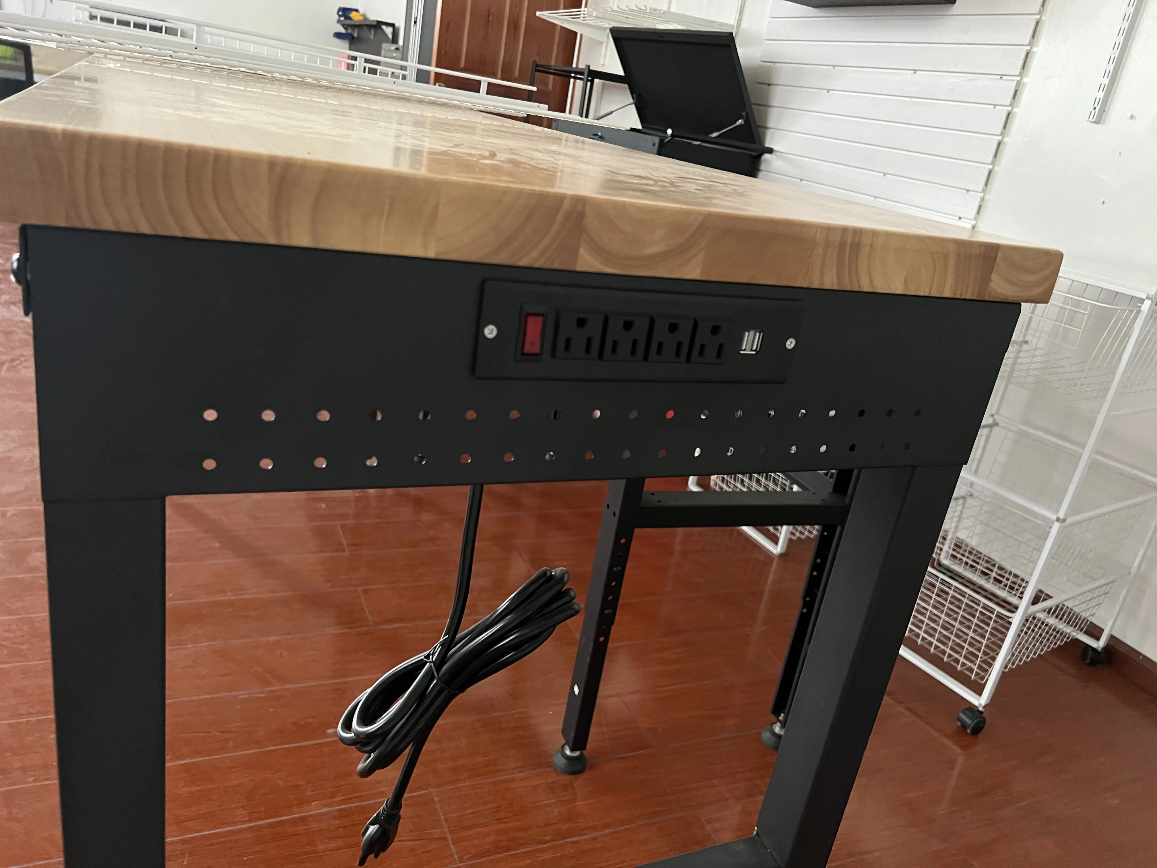 Customized Color Garage 72 Inch Steel Legs Wood Top Removable Workbench With Wheels