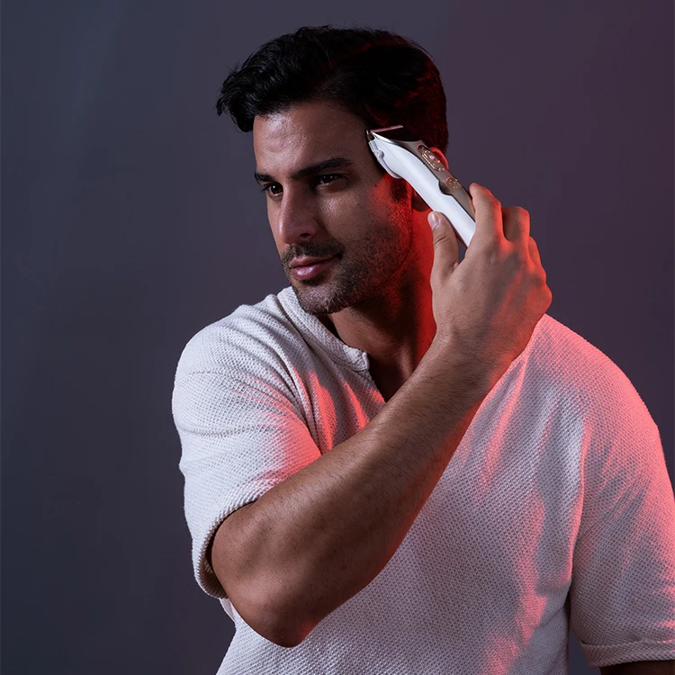 
Large in Stock Wholesale Waterproof IPX5 Hair Clippers 