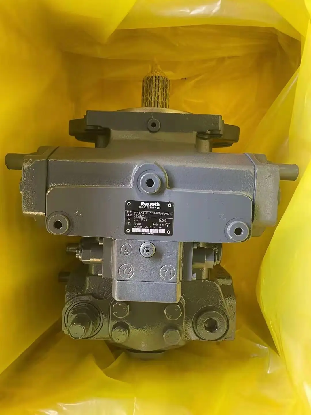 Putzmeister Junjin REXROTH Oil Pump Hydr pump A4VG125HDM 28CC R A10VO28DR/31R MAIN OIL PUMP 260cc/rev A11VLO260LRDH1/11R